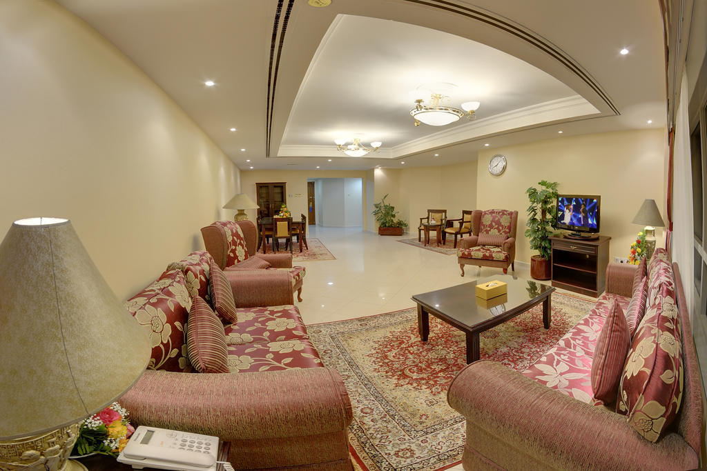 Deira Deluxe