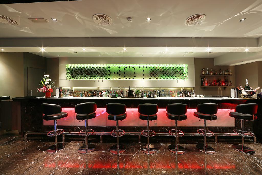 Hotel Al Khaleej Plaza 4*
