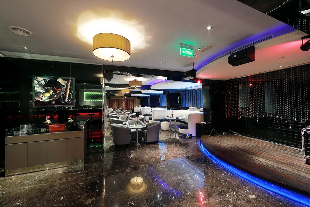 Al Khaleej Plaza Hotel 4*