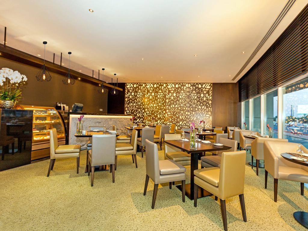 Flora Creek Deluxe Apartments, 4* Dubai