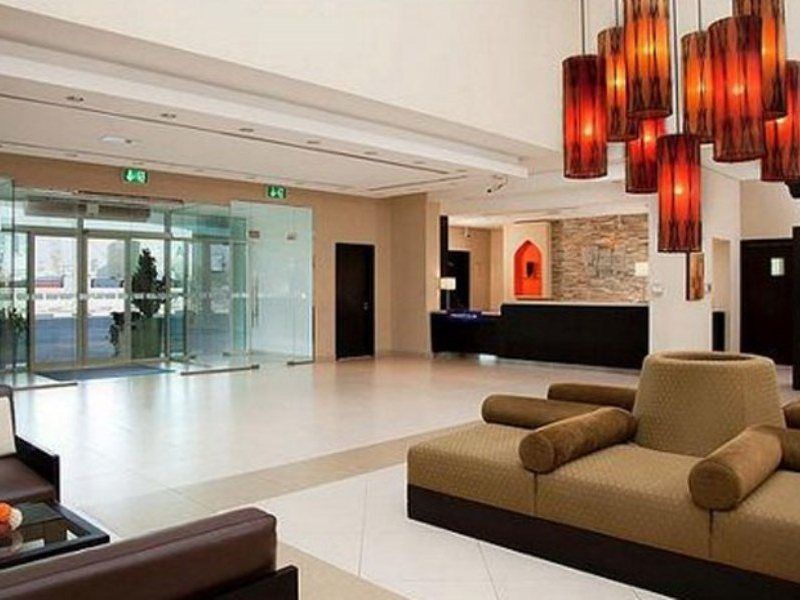 Holiday Inn Express Dubai Jumeirah, An Ihg Hotel