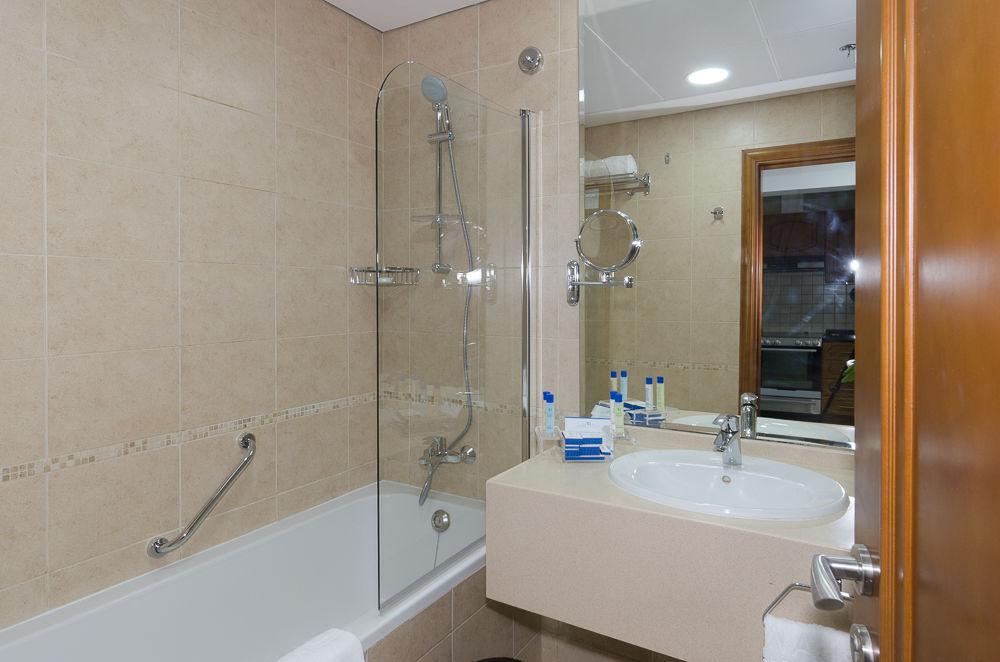 Roda Metha Aparthotel 4*