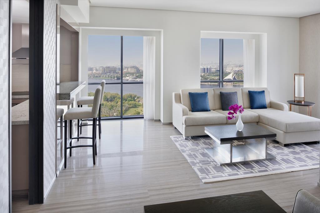 Hyatt Regency Creek Heights Residences