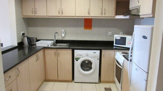 Parkside Hotel Apartment 4*