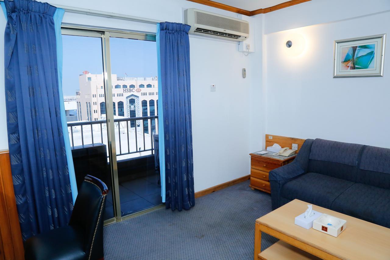 Ambassador Hotel 3*