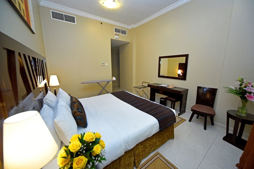 Emirates Stars Aparthotel 4*