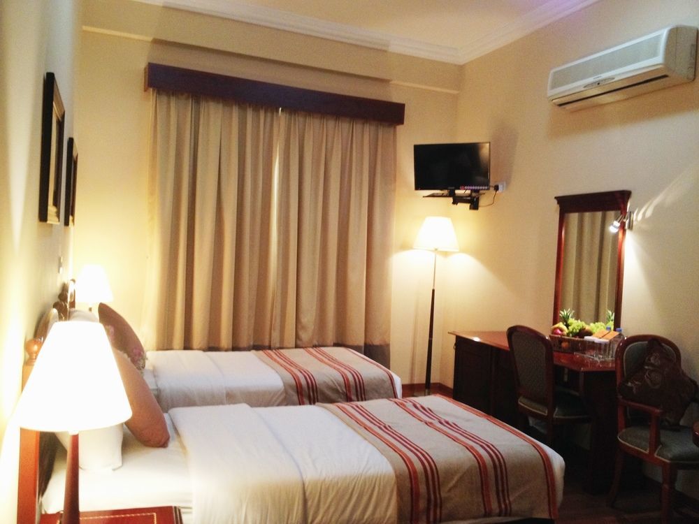 Fortune Grand Hotel 4*