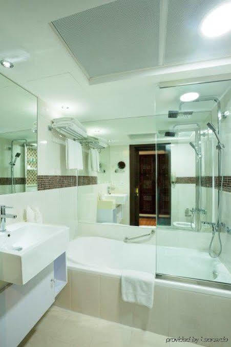 Hotel Arabian Courtyard &
