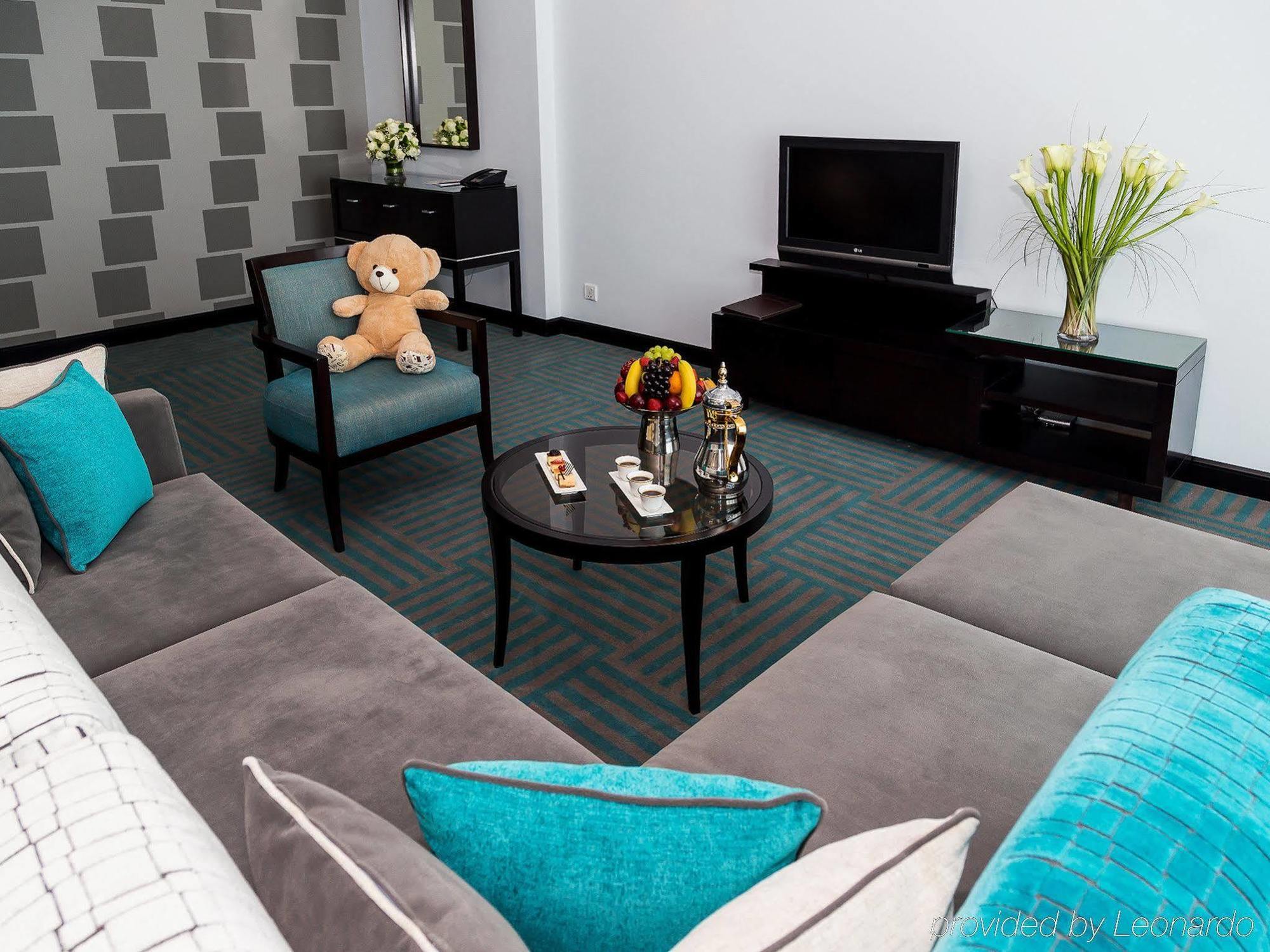 Flora Creek Deluxe Apartments, Dubai