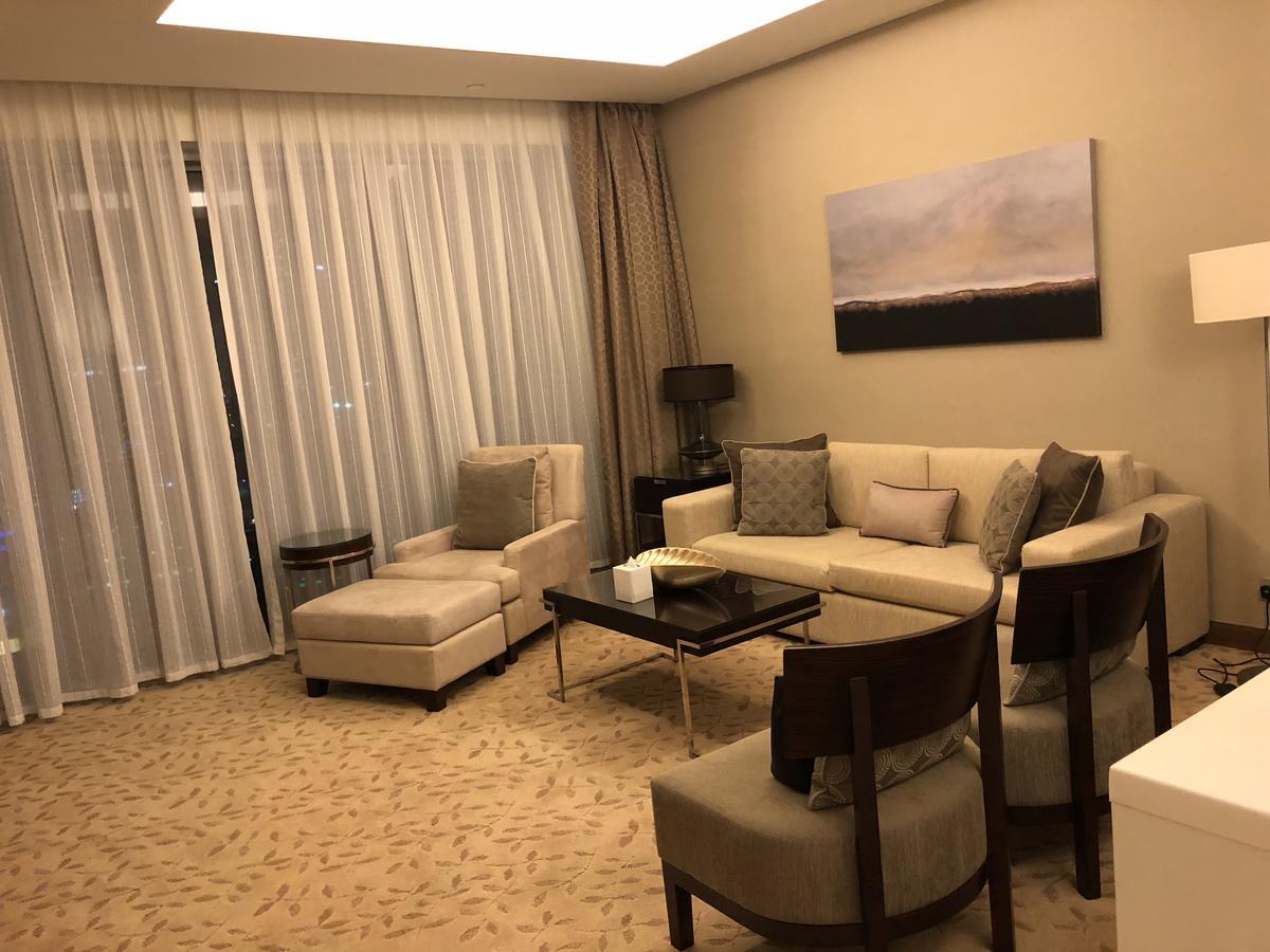 Address Mall Fashion Avenue 1 Bedroom 23 Floor Dubai