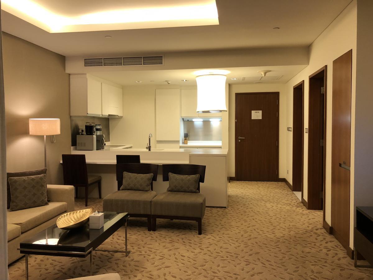 Address Mall Fashion Avenue 1 Bedroom 23 Floor Apartment