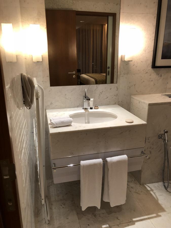 Address Mall Fashion Avenue 1 Bedroom 23 Floor Dubai