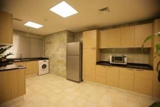 Nojoum Llc Aparthotel 4*