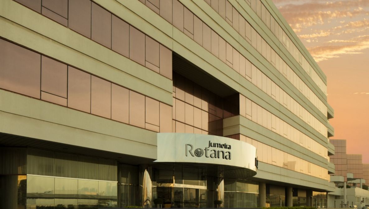 Jumeira Rotana - 4*