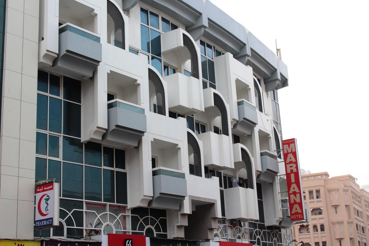 Hotel Mariana *