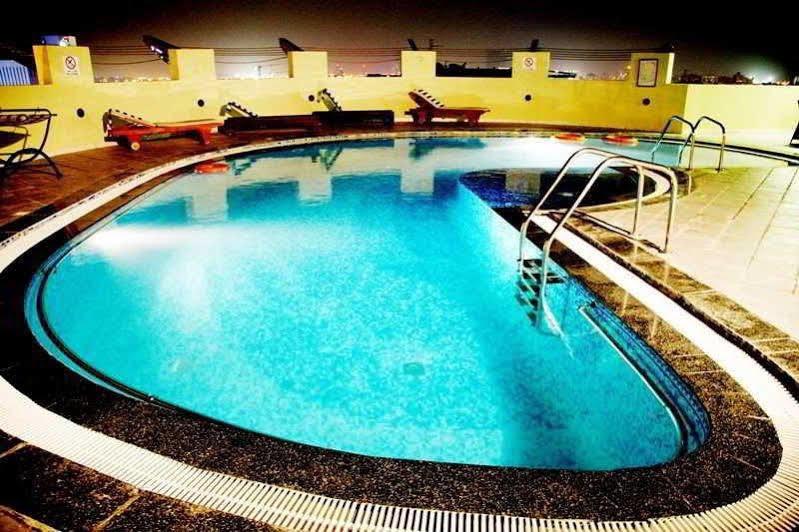 Parkside Hotel Apartment 4* Dubai