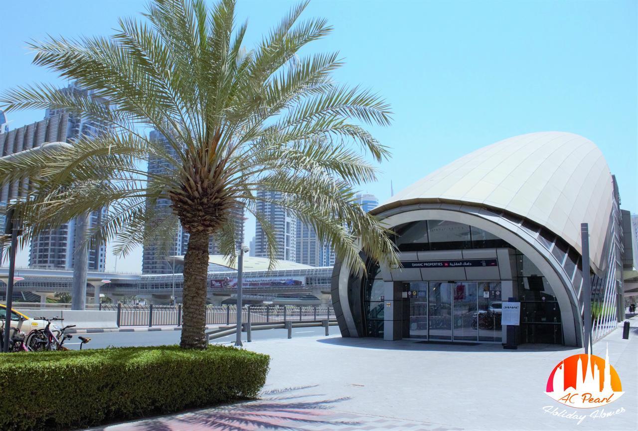 Two Continents Holiday Homes - Sea And Palm Jumeriah View Four Bedroom -free Airport Pick-up Dubai