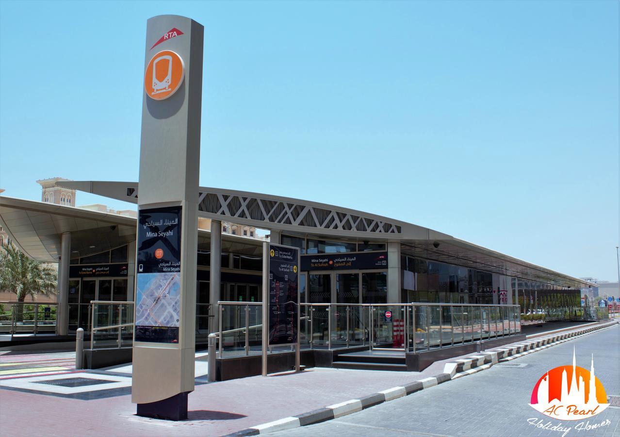 Apartment Two Continents Holiday Homes - Sea And Palm Jumeriah View Four Bedroom -free Airport Pick-up *