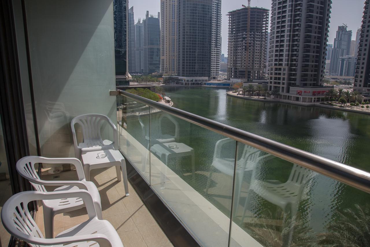 Frank Porter - Goldcrest Views Dubai