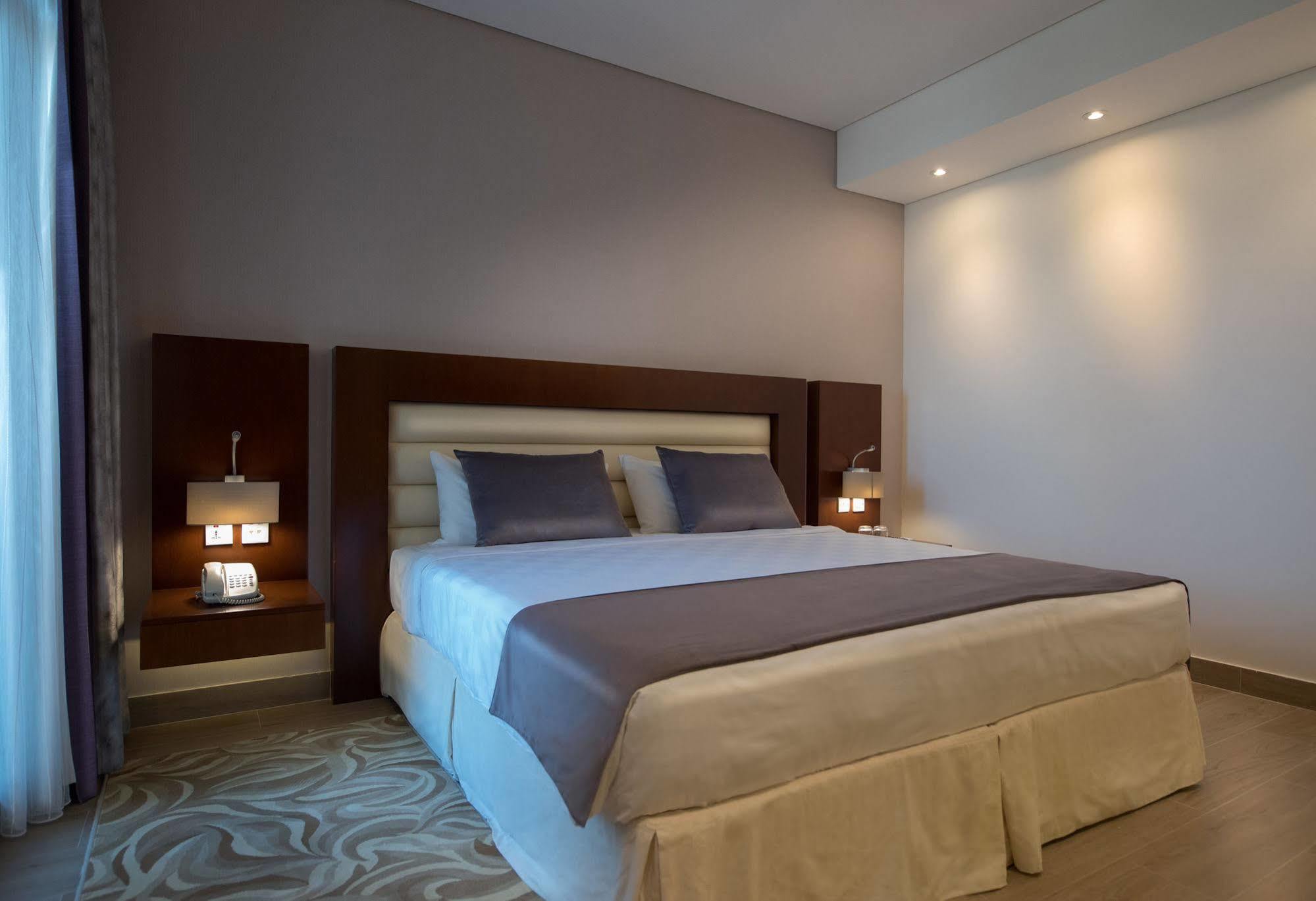 Arabian Park Dubai, An Edge By Rotana Hotel Dubai