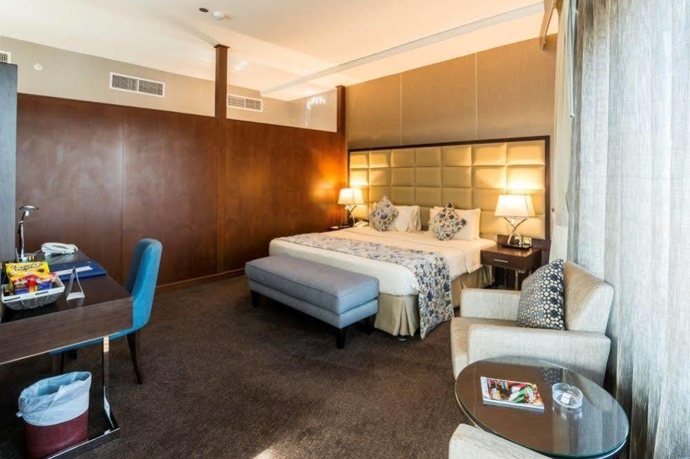 Howard Johnson Bur Dubai