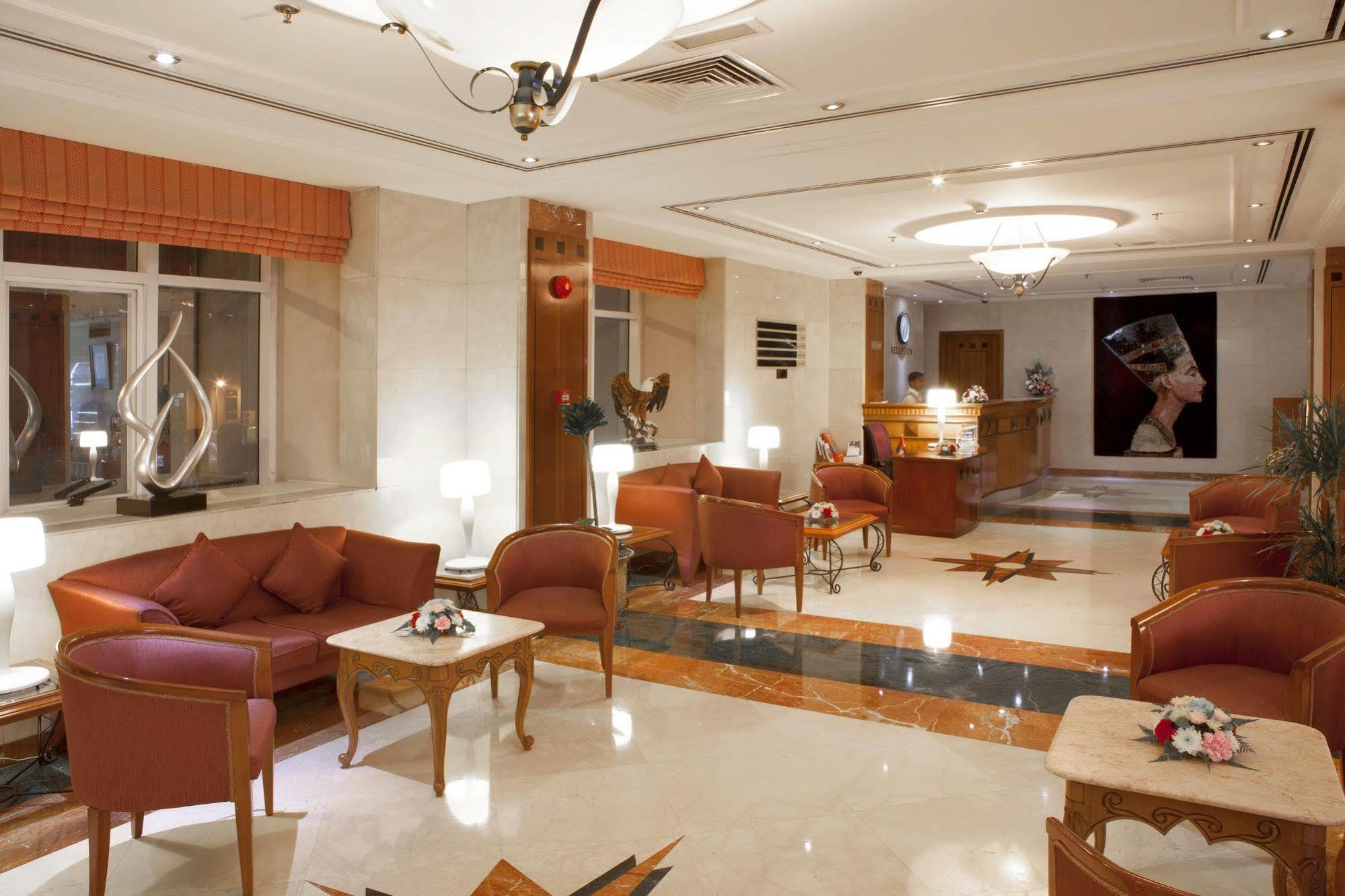 Hotel Landmark Plaza