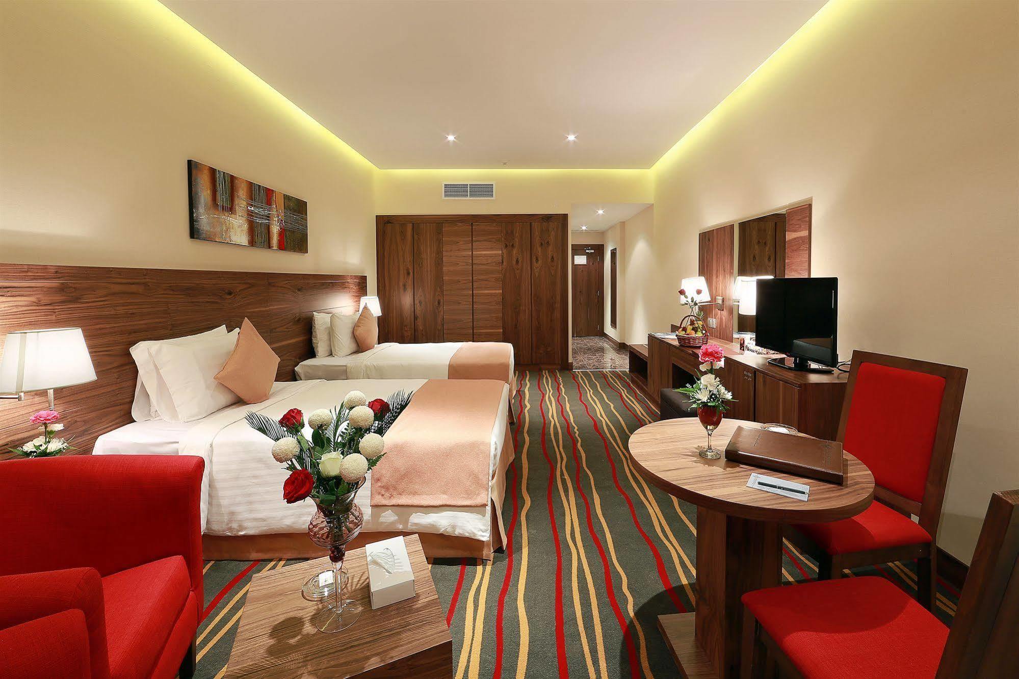 Hotel Al Khaleej Plaza 4*