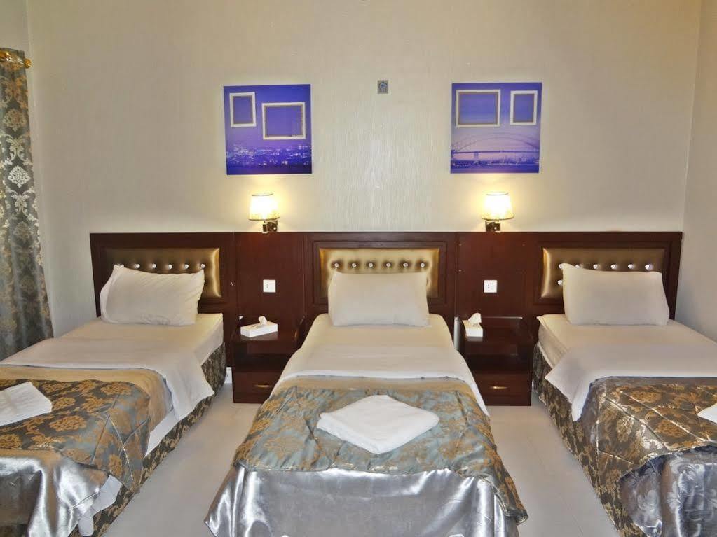 Al Sabkha Hotel Dubai