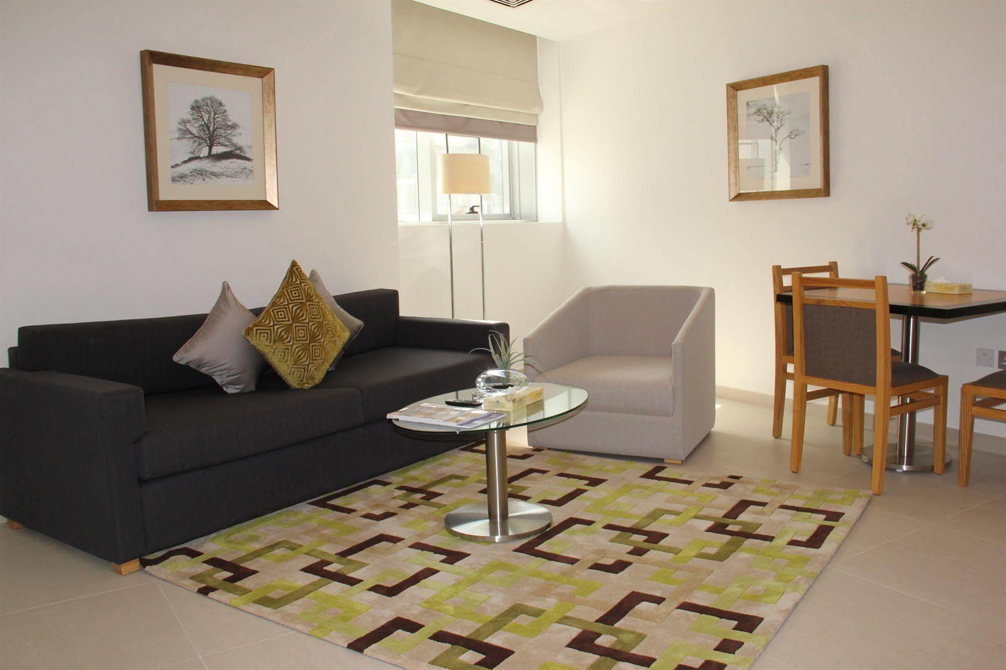 Grand Heights Aparthotel 4*