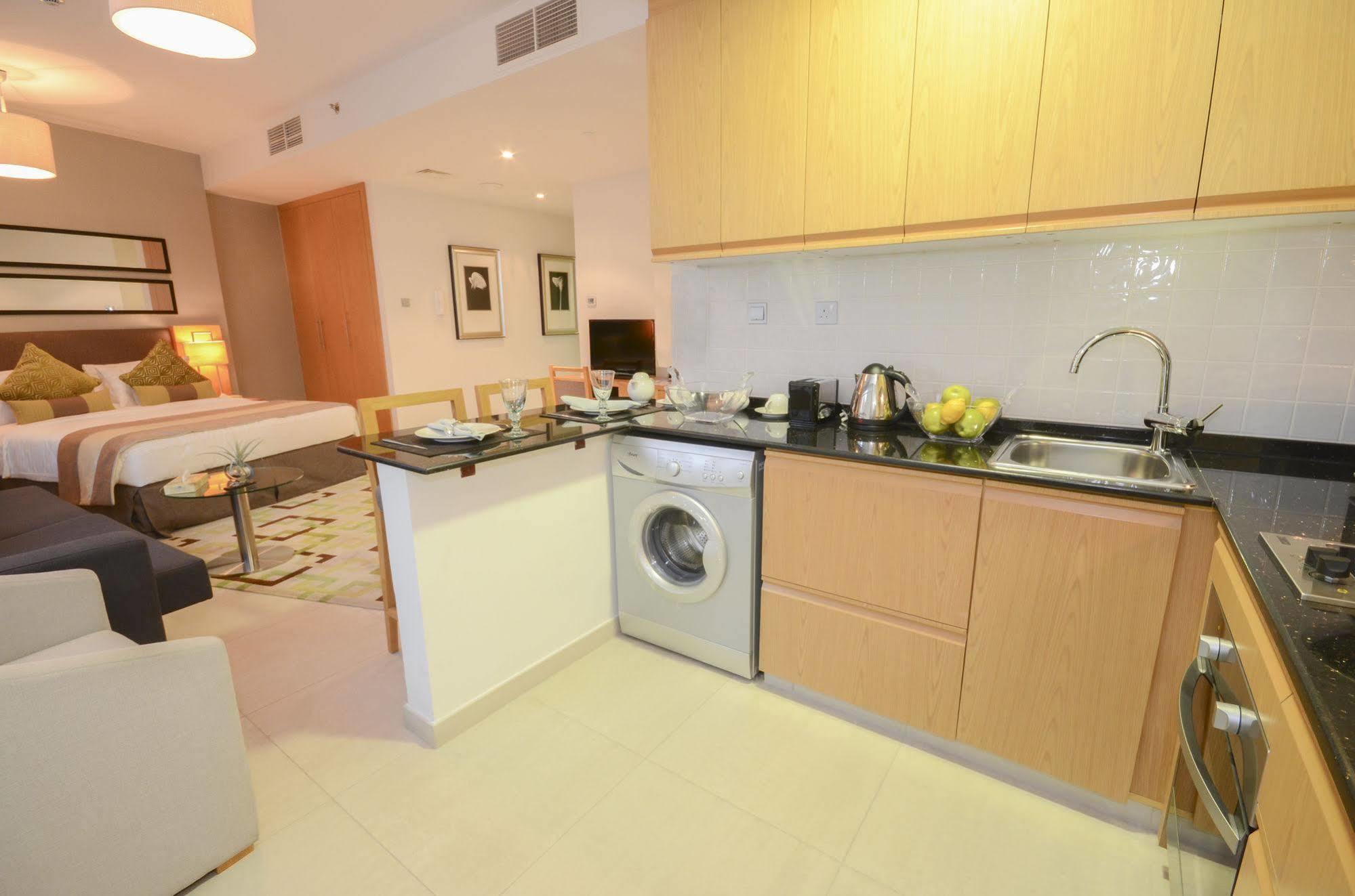 Aparthotel Grand Heights 4*
