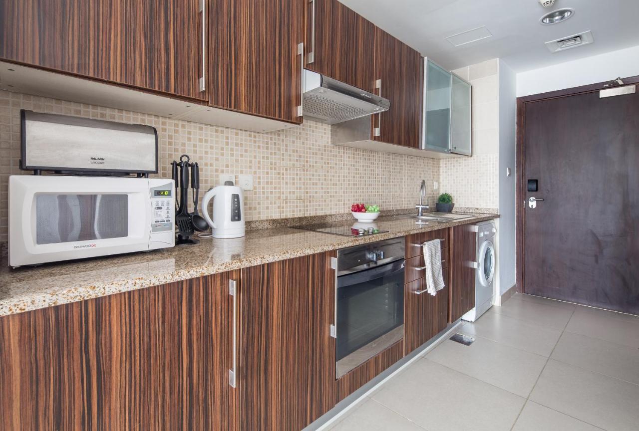 Frank Porter - Goldcrest Executive Dubai