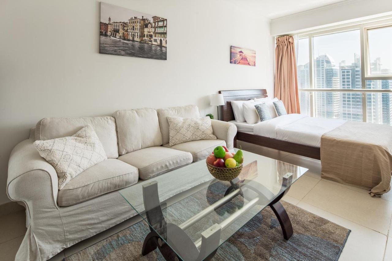 Frank Porter - Goldcrest Executive Dubai