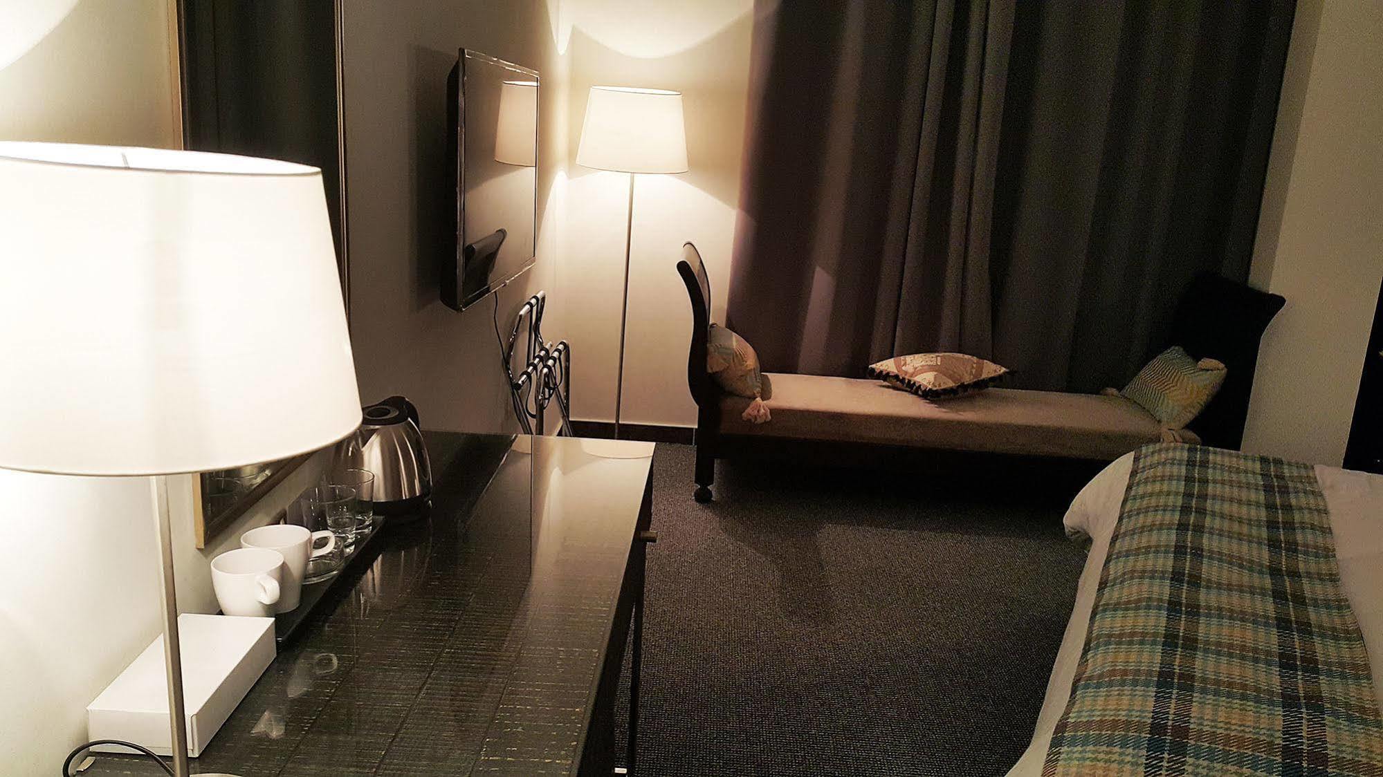Al Buraq Hotel Dubai