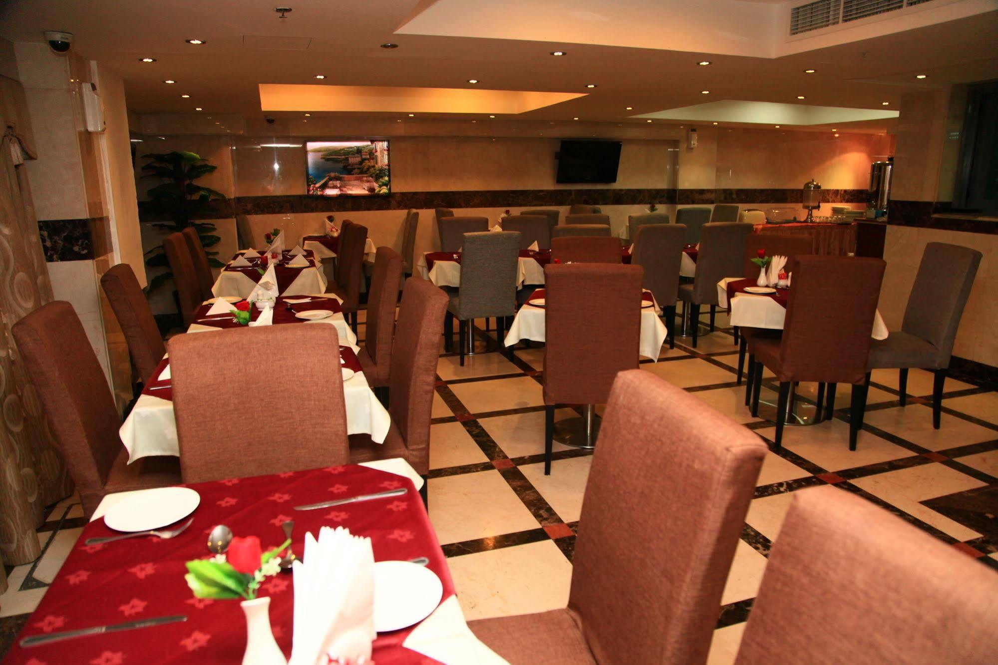 Hotel Saffron