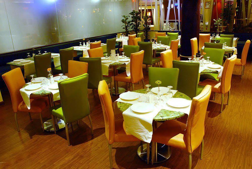 Palette Phoenix Dubai