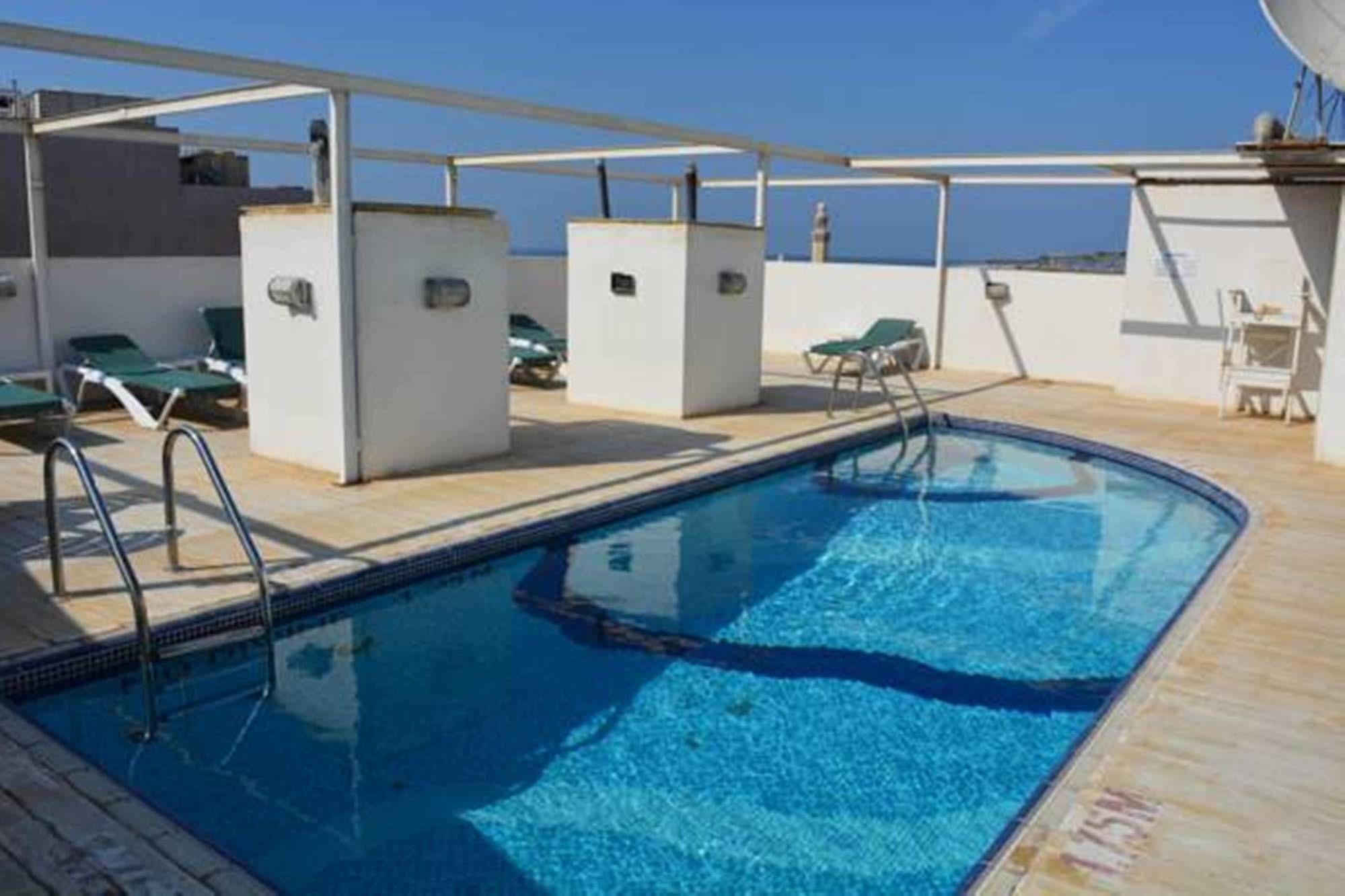 Sandras Hotel Dubai