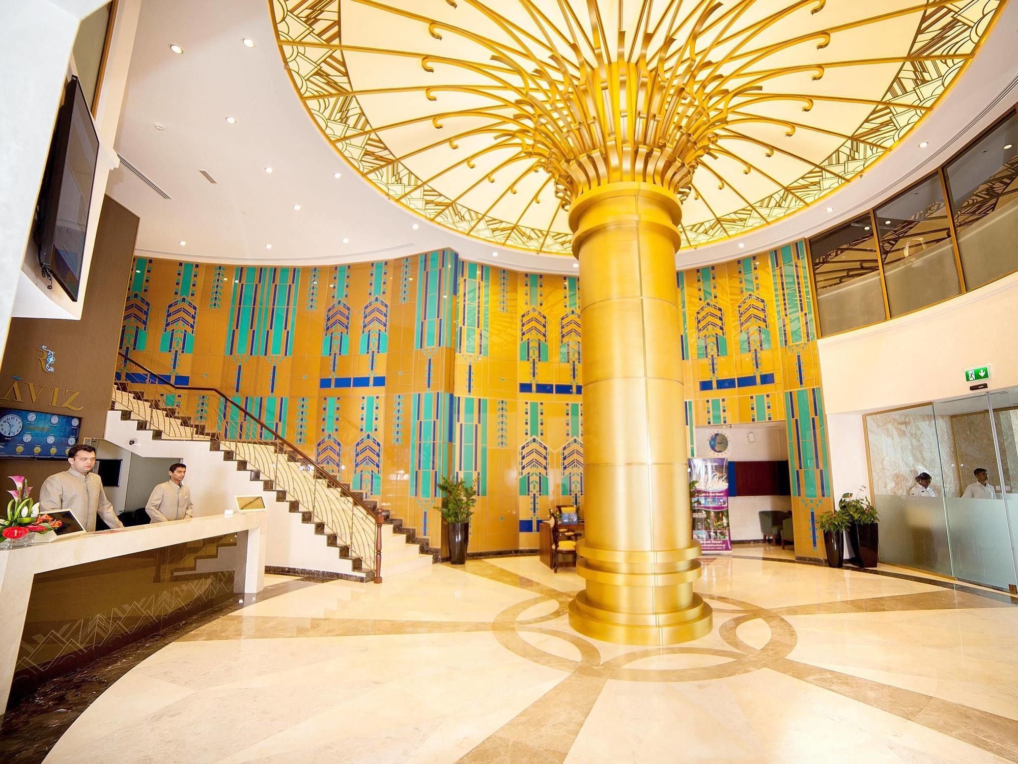 Raviz Center Point 4* Dubai