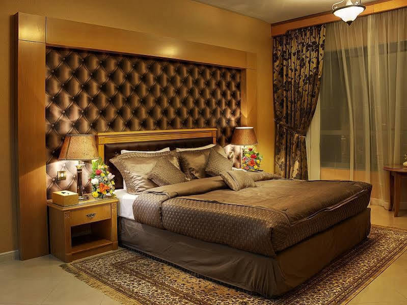 Deira Deluxe Dubai