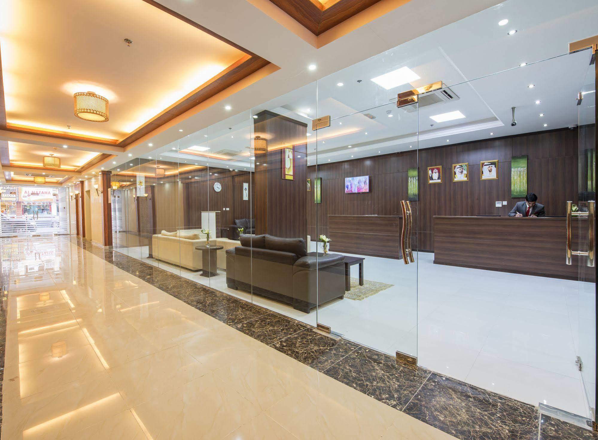Royal Tulip Llc 3* Dubai