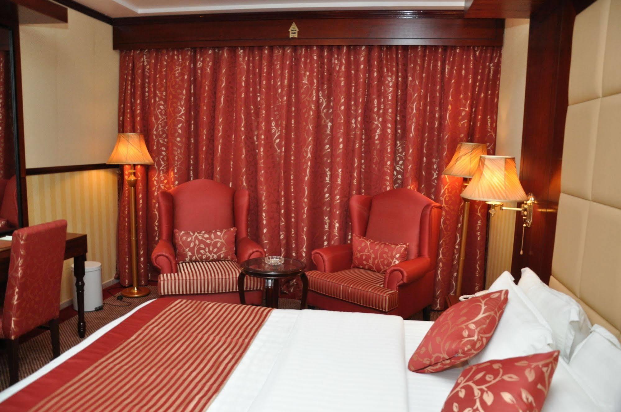 Benta Grand Llc 3*