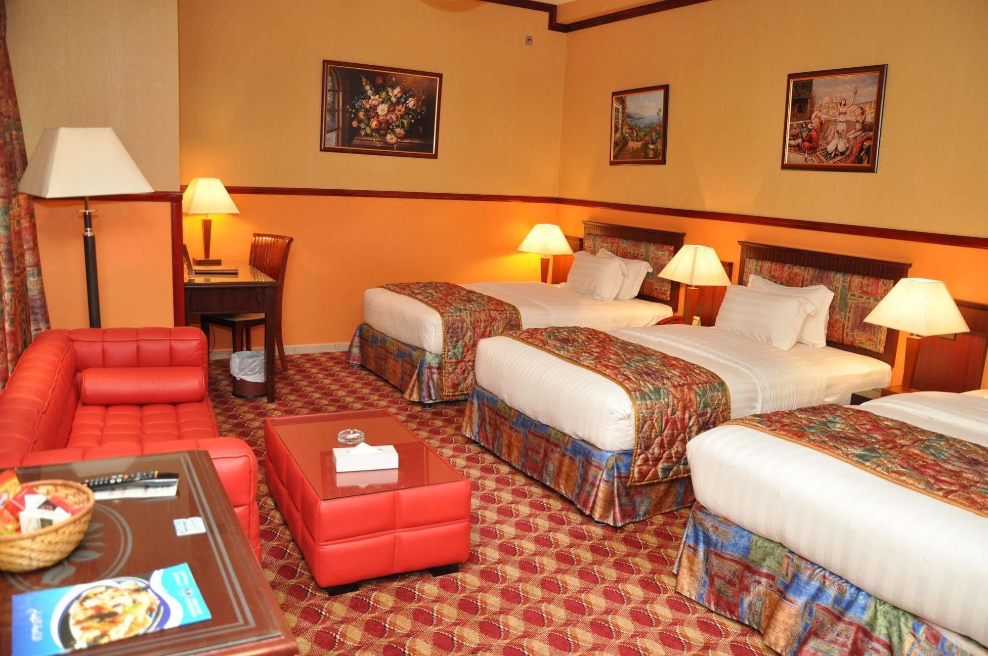 Benta Grand Llc Hotel