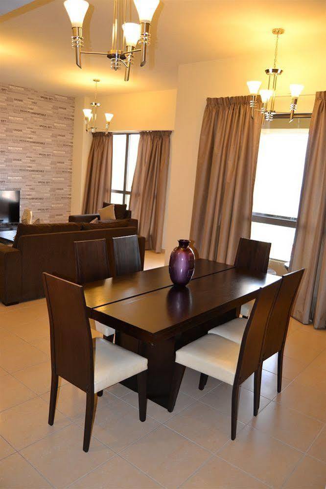 Vacation Homes - Jumeirah Residences Hotel Dubai