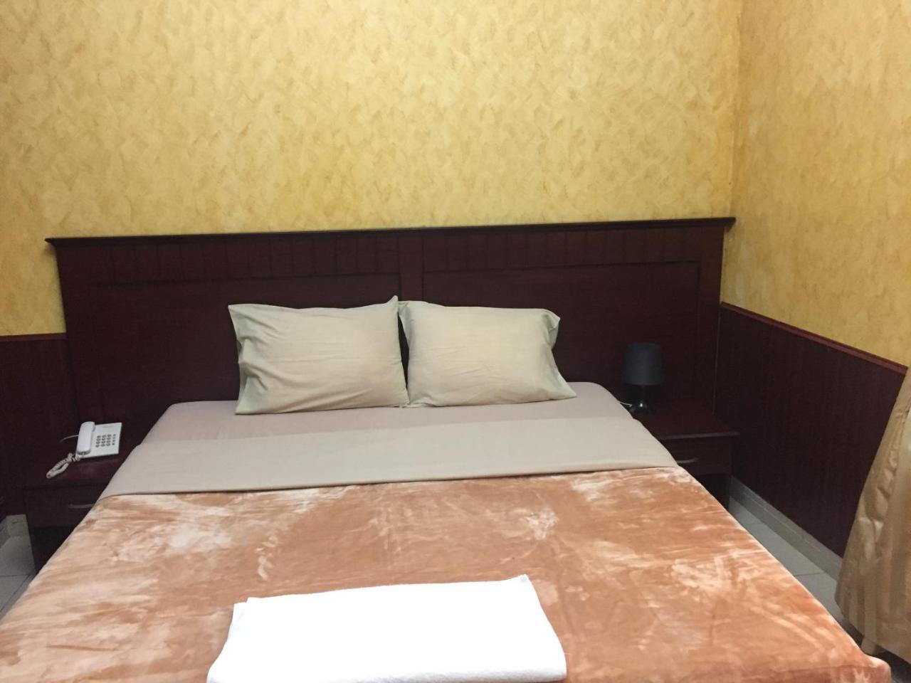 Al Amana Hotel *