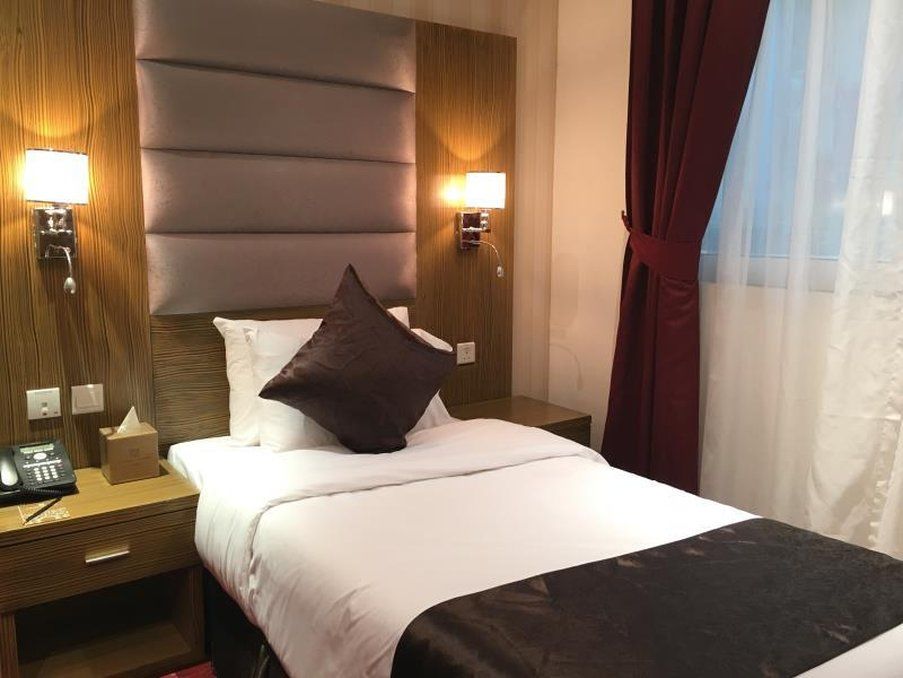 Royal Tulip Llc 3* Dubai