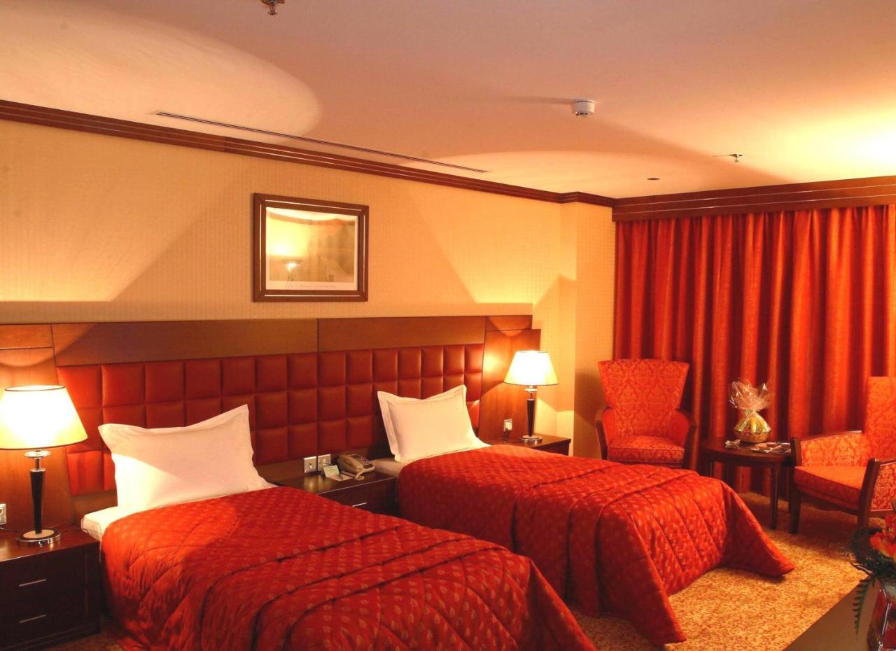Grand Central Hotel