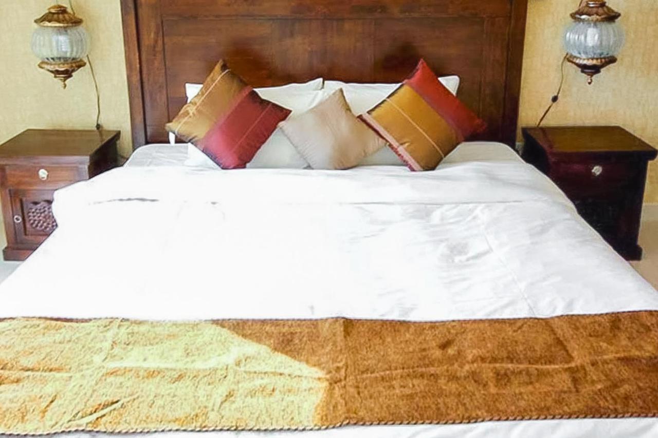 Furnished Rentals - The Greens - Mosela *