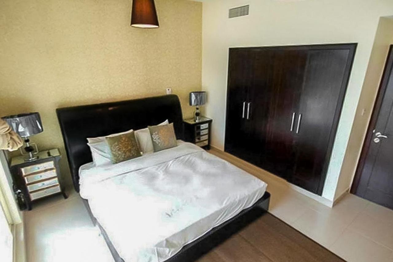 Furnished Rentals - The Greens - Mosela