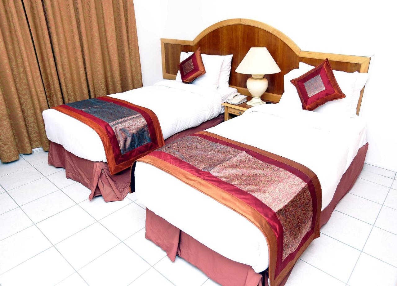 Aparthotel Dock Masters 3*