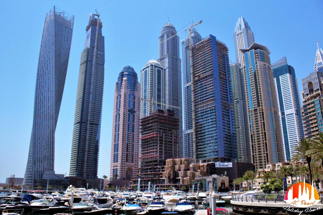 Two Continents Holiday Homes - Arabian Nights With Sea Views - Free Airport Pick-up Over 5 Nights * Dubai