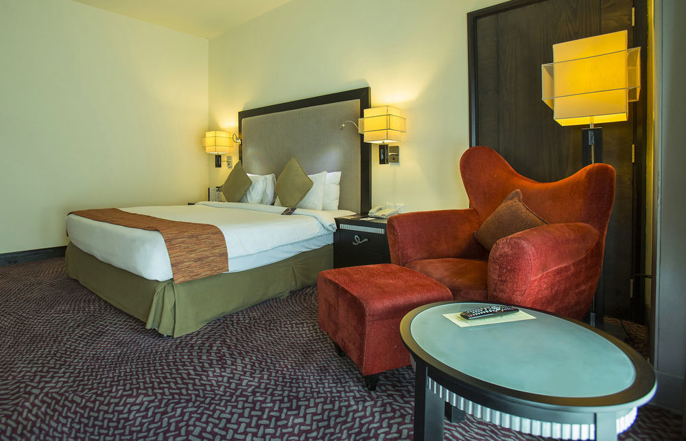 Hotel Mercure Gold Jumeirah By Accor 4*